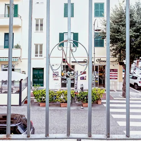 50M Dal Mare - Centro Di Anzio - 6 Ospiti 아파트 안치오