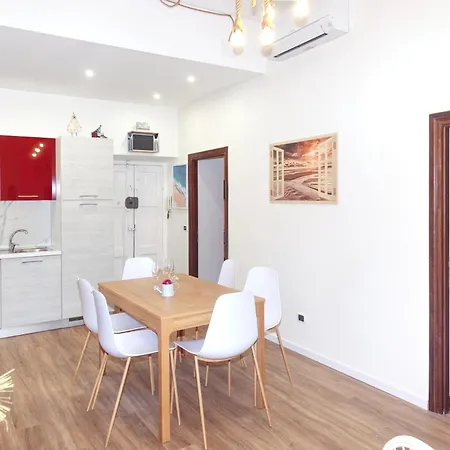 아파트 50M Dal Mare - Centro Di Anzio - 6 Ospiti 안치오