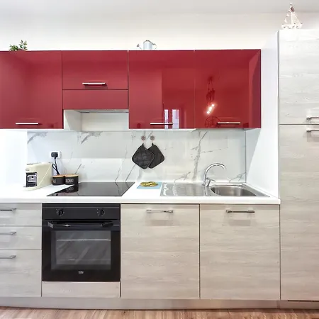 Intera Casa - 50m Dal Mare - Centro Di - 6 Ospiti Anzio