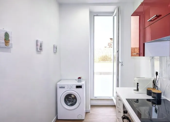 Intera Casa - 50m Dal Mare - Centro Di - 6 Ospiti *